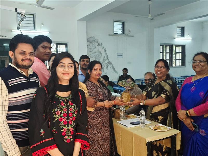 शोध केंद्र राजनीति विज्ञान द्वितीय डीआरसी के अवसर पर शोध संवर्धन समिति सहृदय धन्यवाद