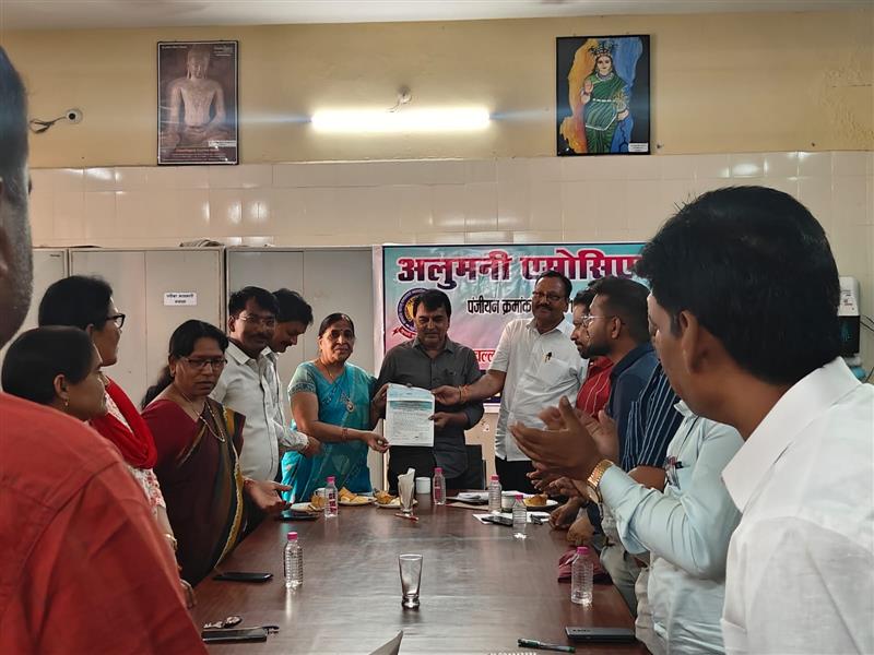 रजत जयंती वर्ष में अलुमनी मीट आयोजन हेतु बैठक