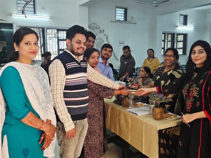 शोध केंद्र राजनीति विज्ञान द्वितीय डीआरसी के अवसर पर शोध संवर्धन समिति सहृदय धन्यवाद